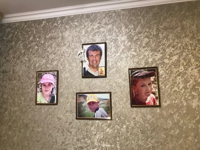 Мама загиблого бійця 90-го батальйону кіборга Максима Ридзанича Світлана: Він сказав: Я йду на війну. Синочку, у тебе ж троє дітей! - Тому і йду 03