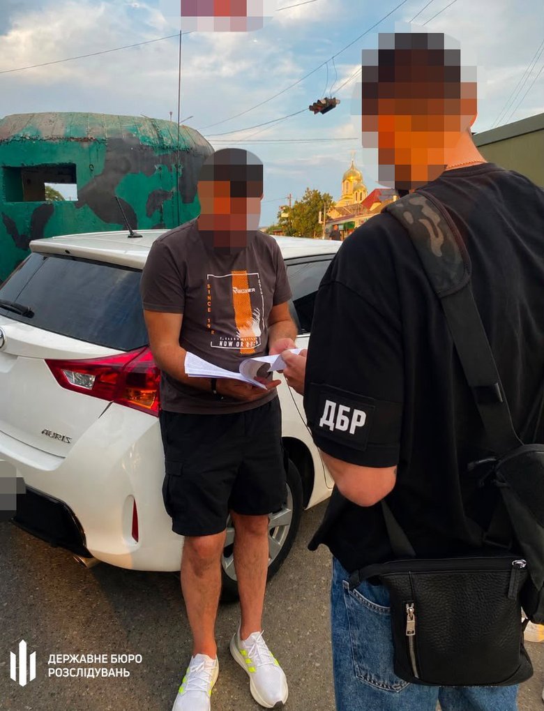 Начальника підрозділу поліції охорони на Дніпропетровщині затримано за вимагання