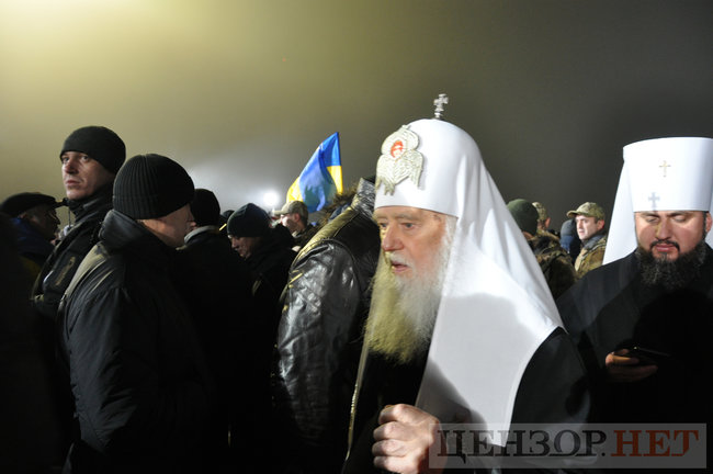 Heroes, welcome home!” liberated Ukrainian hostages enjoy warm reception at Boryspil airport 35