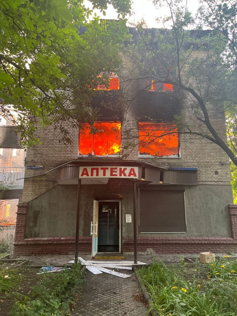 Доба на Донеччині: під вогнем Вугледар, Авдіївка, Красногорівка, є загиблі та поранені 01