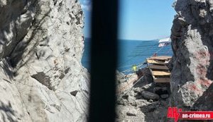 Недавно построенный мост сломался в оккупированном Симеизе. ФОТО