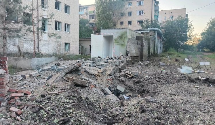 Russians attack Sloviansk three times: man injured, homes and boiler house damaged. PHOTOS