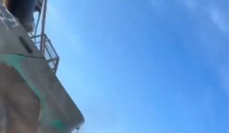 Рашист не впорався з керуванням автівки та вилетів у кювет
