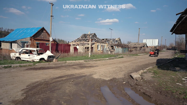 Residents make living in destroyed village near Izium: Russians killed both people and animals en masse. One villager was shot and crushed with tank 07