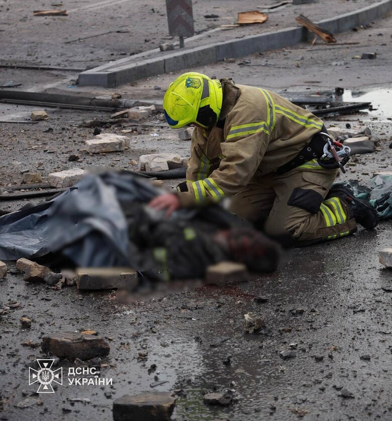 Shelling of Kyiv on 6 June 2025. Rescuers killed