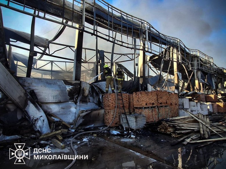 Strike on a supermarket in the Mykolaiv region