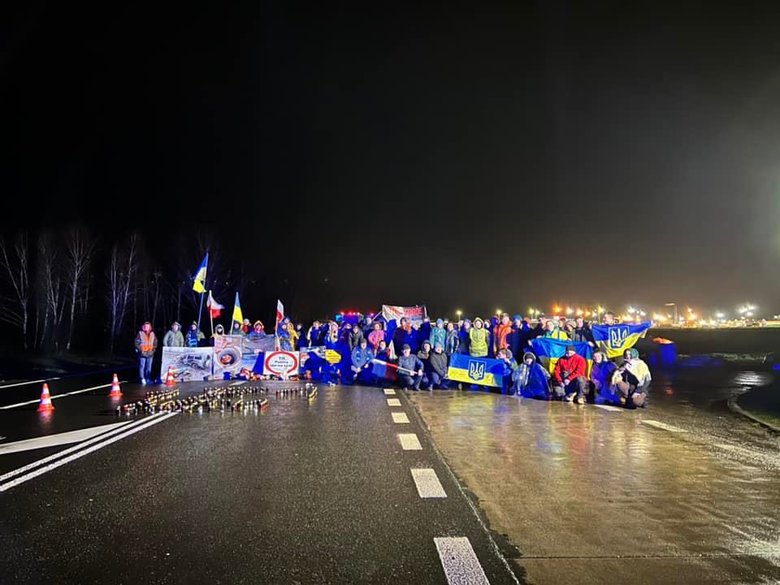New EU sanctions against Russia: all trucks from Russia and Belarus must leave EU territory by April 16 01