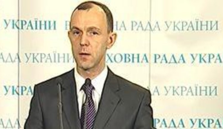 Оппозиция выдвинула правозащитника Захарова на должность омбудсмена. + ВИДЕО.
