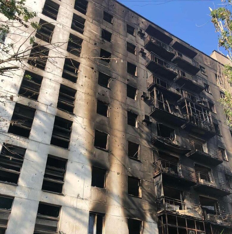 Рашисты нанесли три авиаудара вокруг Лисичанска, в Северодонецке безостановочно продолжаются бои, - Гайдай 01