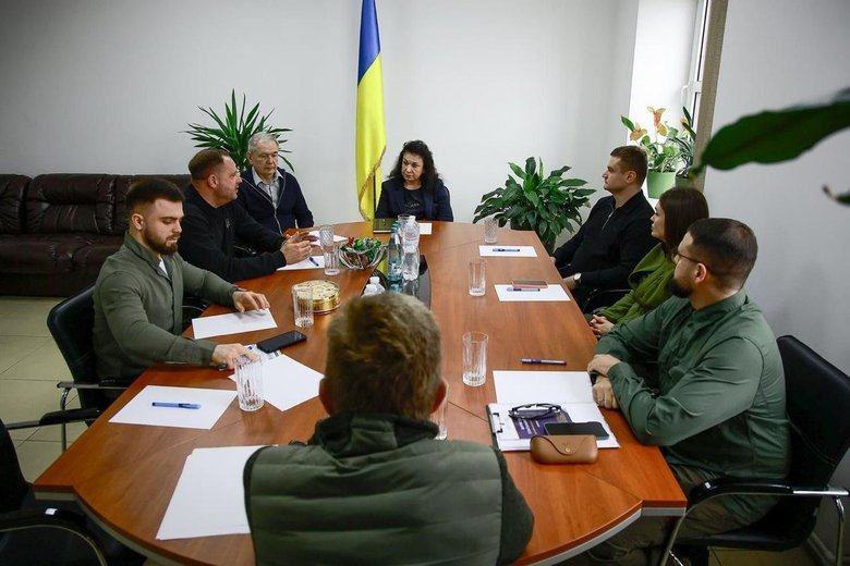 Єрмак та адвокати НААУ поїхали з консультаціями до ЗСУ