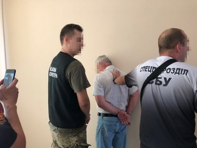 Радника голови Новоодеської РДА на Миколаївщині викрито на хабарі 130 тисяч, - СБУ 01