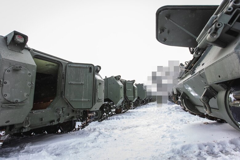 Нацгвардія отримала 27 бронетранспортерів M113 03