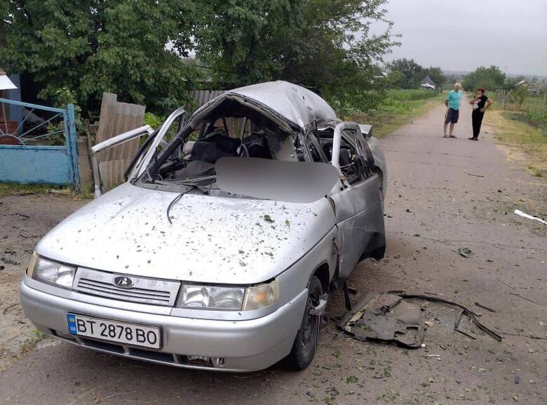 Рашисти атакували автівку в Осокорівці на Херсонщині