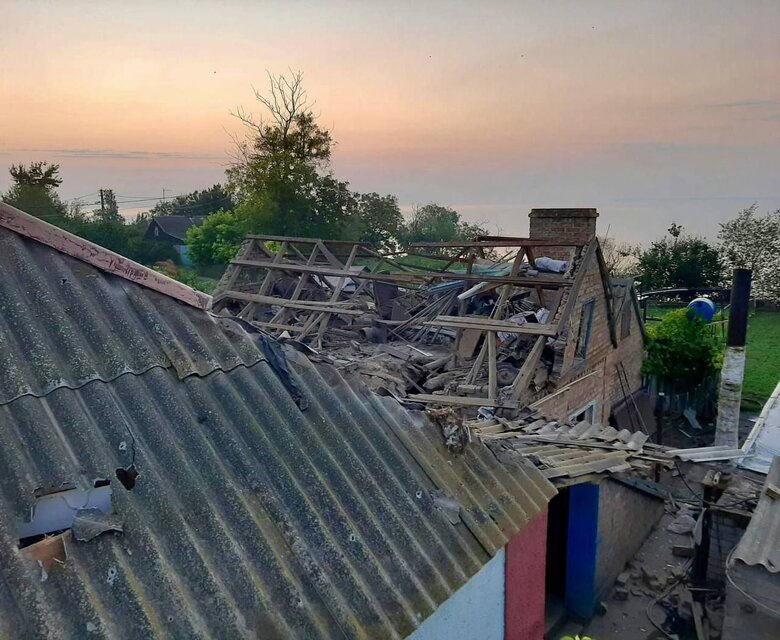 Russians shelled two districts of Dnipropetrovsk region. Damaged houses, enterprises and road, - RMA 01