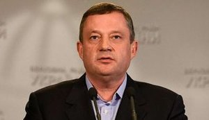 Дружина Дубневича хоче відсудити у нього половину арештованого майна