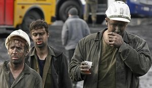 Россия вынуждает рабочих переезжать из ОРДЛО в РФ, - Казанский
