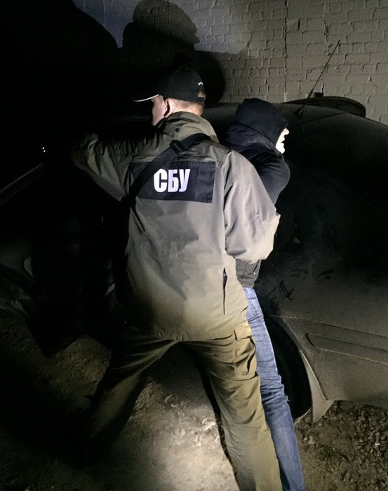 СБУ затримала банду рекетирів на Київщині 01