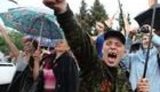 Россияне, у меня к вам чувство гадливости. Вы позволяете кормить себя дерьмом