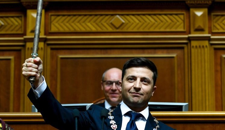 Volodymyr Zelensky sworn in as Ukraine's sixth president
