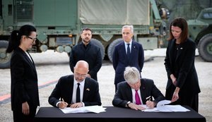 Україна та Канада домовилися поглиблювати енергетичну співпрацю