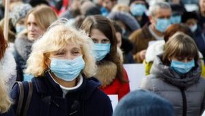 В Тернополе запретили работу ломбардов, рынков и строительных магазинов