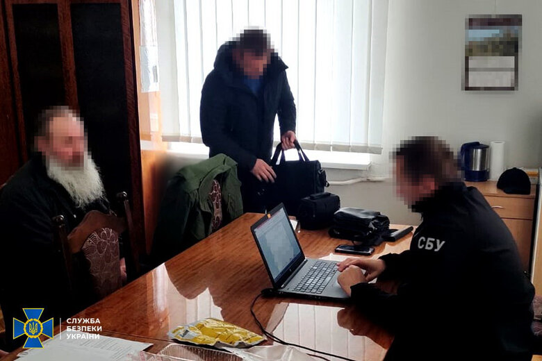 Послушнику Почаевской лавры, оправдывающему российскую агрессию, сообщено в известность о подозрении, - СБУ 01