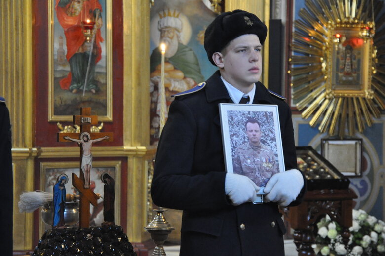 Із воїном Азову Ігорем Линдюком попрощалися у Києві 07 Із воїном Азову Ігорем Линдюком попрощалися у Києві 07