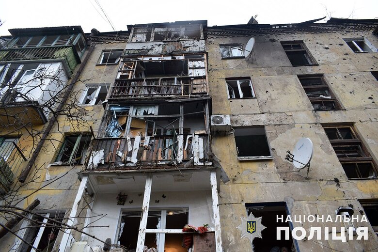 Последствия вражеских обстрелов Донецкой области 03