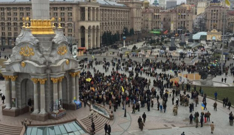 Требования на Майдане: военное положение на оккупированных территориях, одинаковые льготы для участников АТО, санкции против российских компаний в Украине