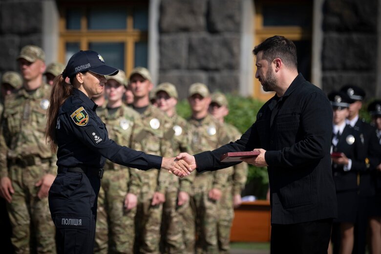 нагороди до дня поліції