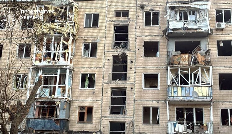 Удар РФ КАбами по Харькову, курс доллара выше 45 и обучение украинских пилотов на Rafale: главные новости за 5 октября. ВИДЕО