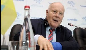 Украине важно принять 17 децентрализационных законов до лета, - спецпосланник правительства Германии Мильбрадт
