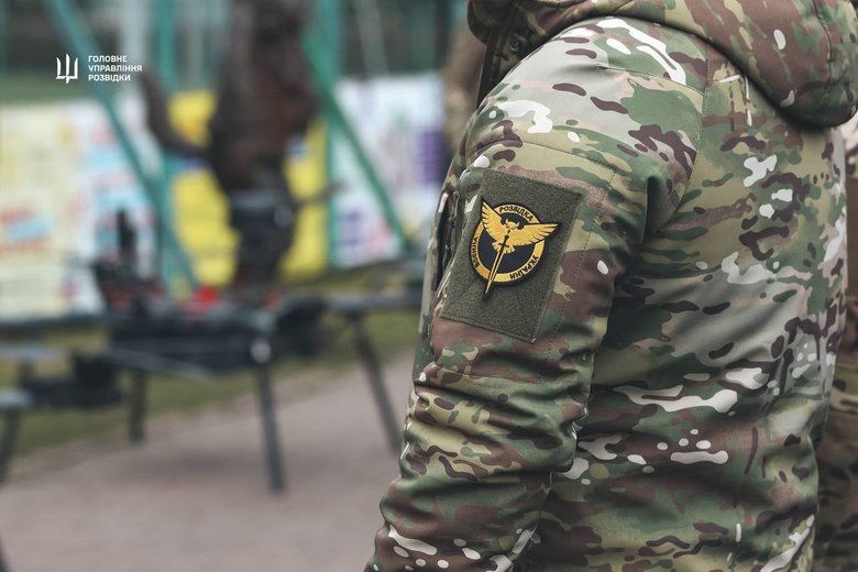 Символ страху для окупантів: на Київщині з’явився пам’ятник дрону 