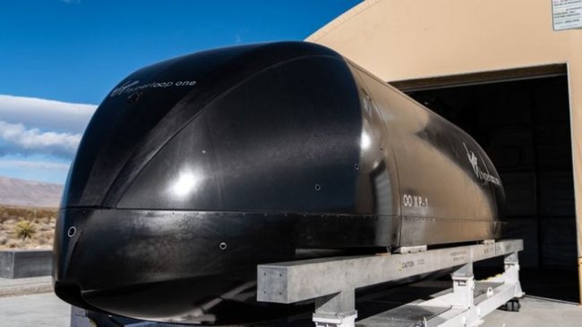 Hyperloop у США здійснив першу поїздку 02
