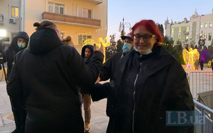 Слуги народу збираються на засідання фракції в ОП 02