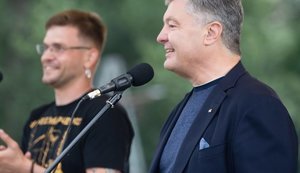Порошенко: Следующий комплект оптической разведки собираем для 72-й бригады имени Черных Запорожцев. ФОТОрепортаж