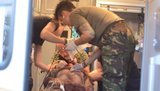 Парамедик Юлія Сідорова (Куба): "Буває, що викликають тебе на "трьохсотого" - а він "двохсотий". Але хлопці кричать, що "трьохсотий"... Вони так хочуть. Нічого не вдієш"