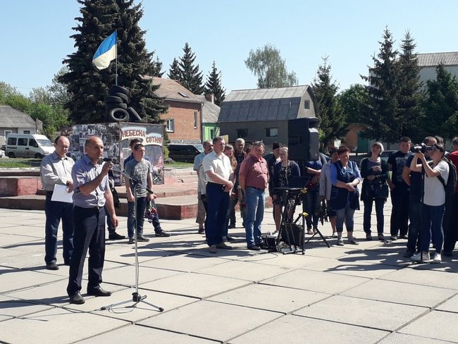 З 19-річним розвідником Олександром Микитюком попрощалися на Вінничині 03