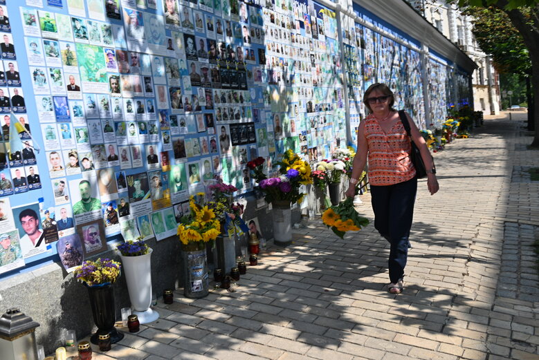 У Києві вшанували пам’ять полеглих захисників України 30