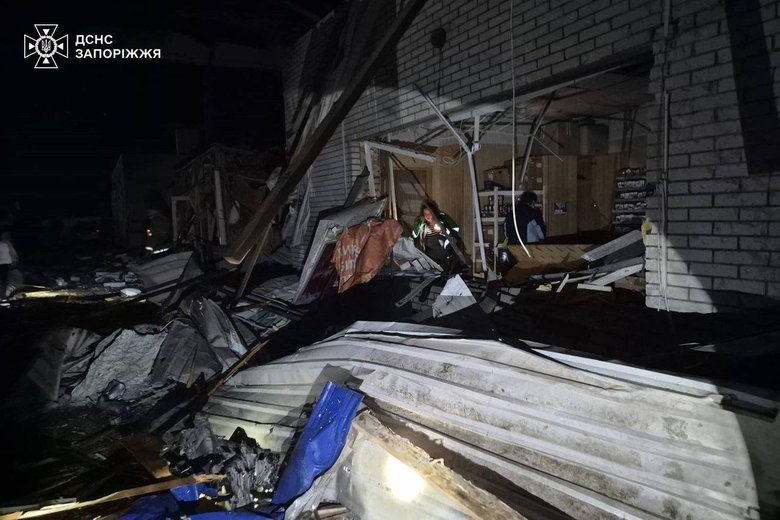Russia attacked a petrol station in Zaporizhzhia: two people were injured