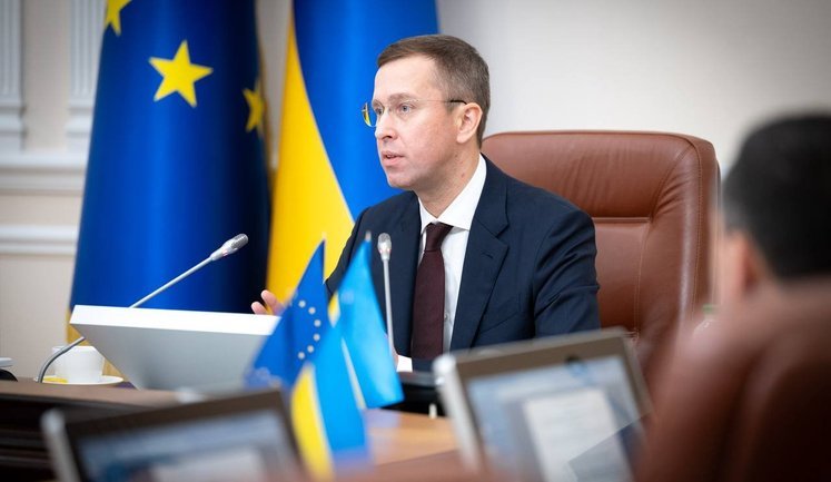 Корецкий договаривается с Литвой о помощи Украине на зимний период