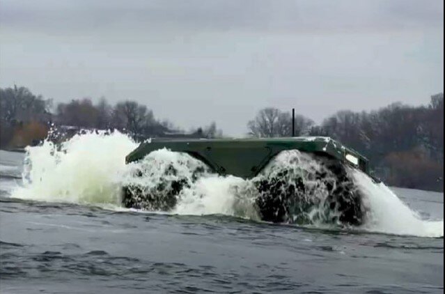 НРК-амфібія UNEX UGV