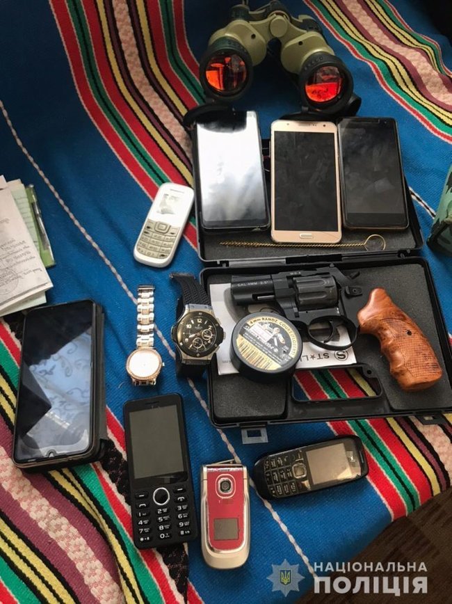 Вооруженную группировку, грабившую фермеров и предпринимателей, задержали на Киевщине, - Нацполиция 07