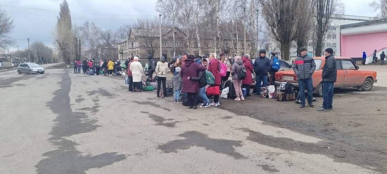 Гірську громаду на Луганщині війська РФ обстрілюють уже понад вісім годин, застосовують авіацію, - Гайдай 04 Гірську громаду на Луганщині війська РФ обстрілюють уже понад вісім годин, застосовують авіацію, - Гайдай 04