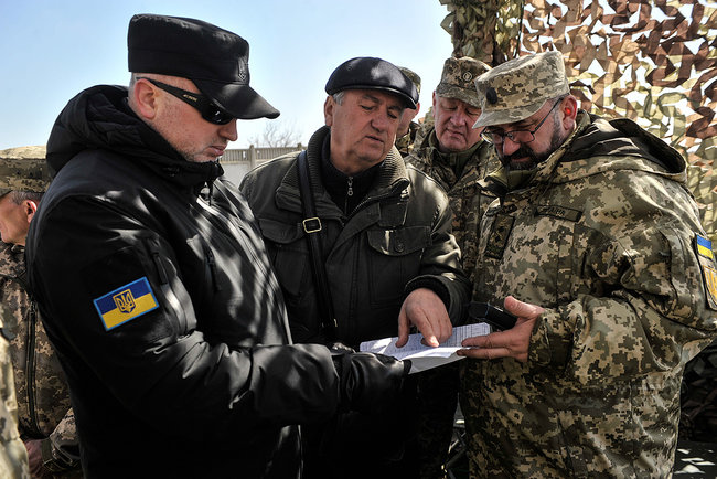 Розпочато державні випробування нової ракетної зброї, - Турчинов 04