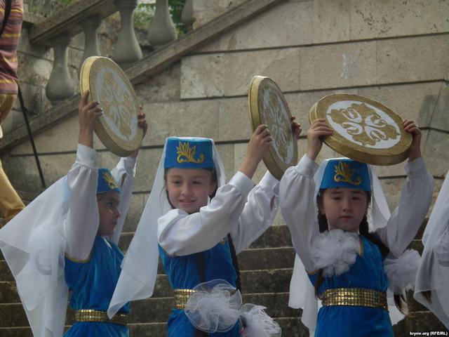 татары флаг керчь