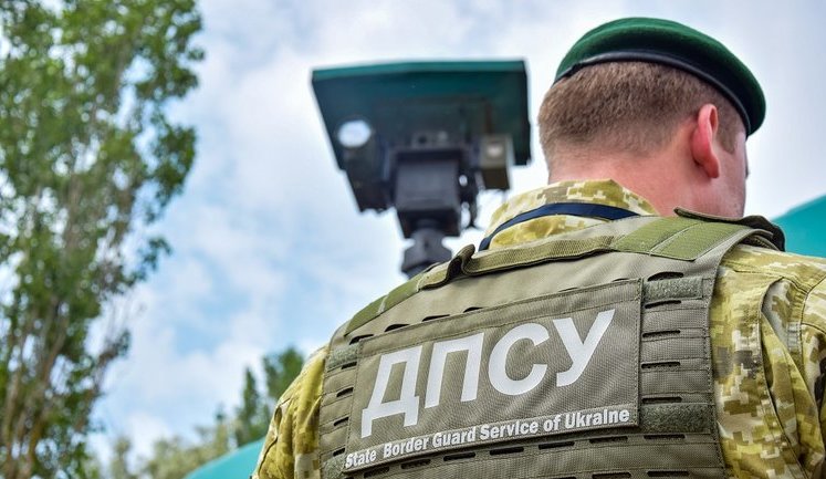 Громадянин РФ незаконно перетнув кордон, щоб просити статус біженця в Україні, - Держприкордонслужба. ВIДЕО