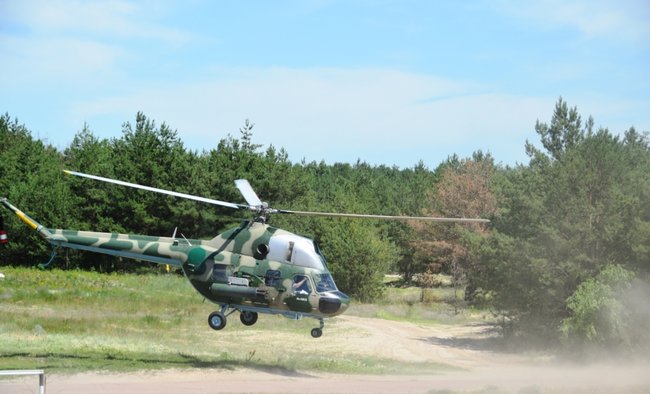 На Чернігівщині відбуваються випробування ударної модифікації вертольота Мі-2, - Міноборони 01