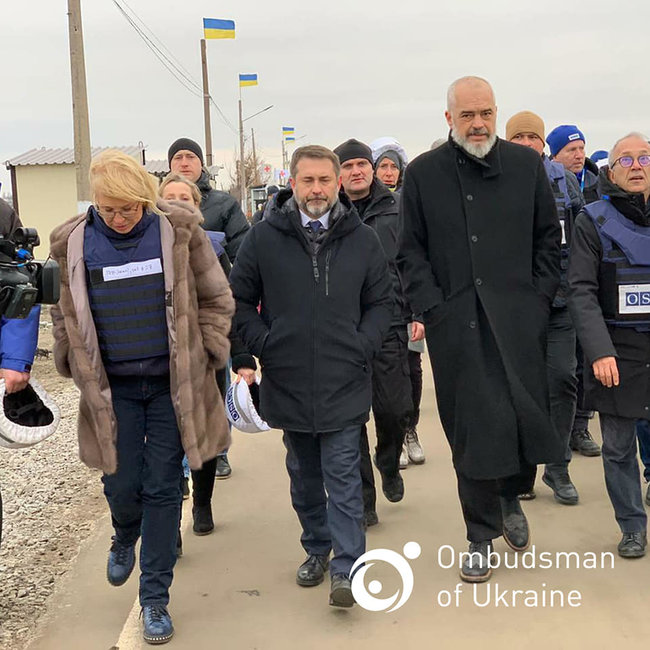 Председатель ОБСЕ Рама побывал в Станице Луганской 08