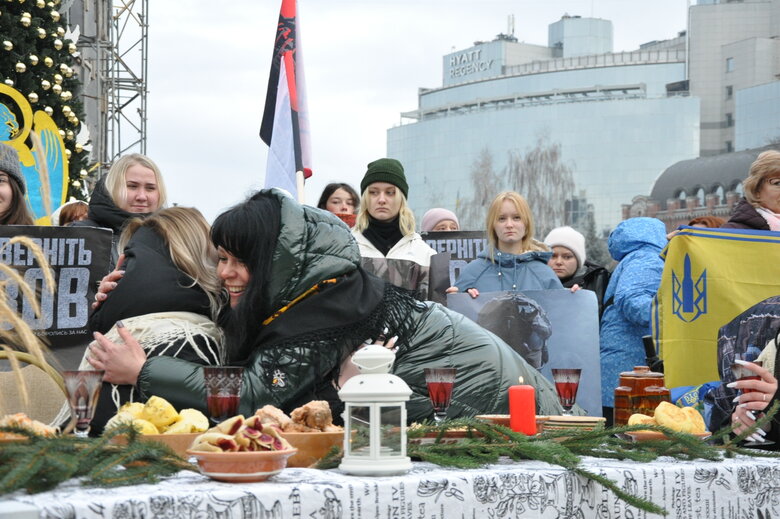 Action AZOV Regiment: Christmas in captivity took place in center of Kyiv 55